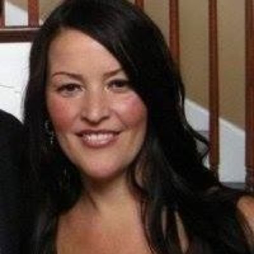 Meet your Posher, Denise